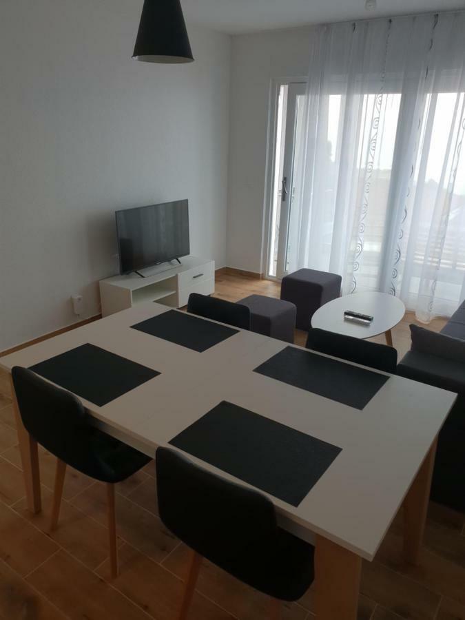 Apartmani Marija บาชกาโวดา ภายนอก รูปภาพ
