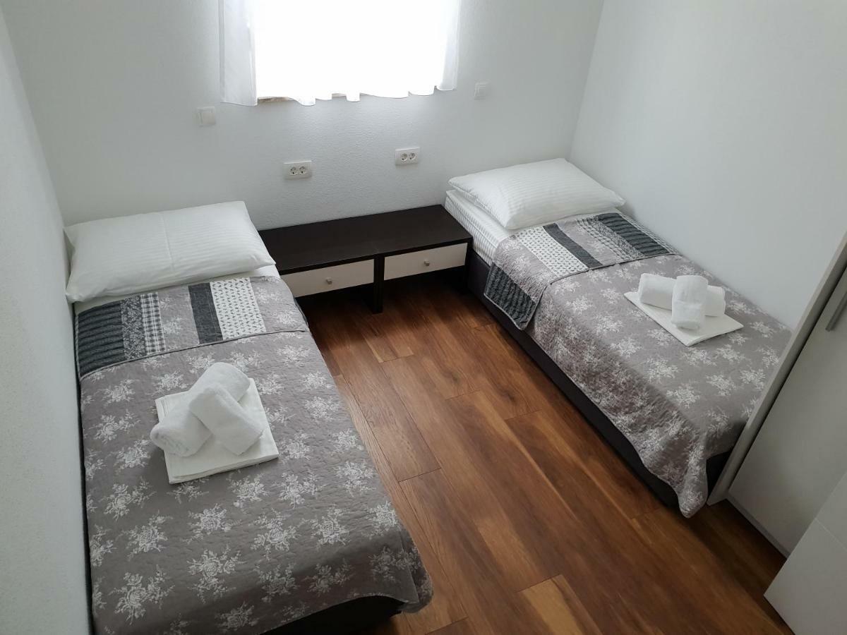 Apartmani Marija บาชกาโวดา ภายนอก รูปภาพ